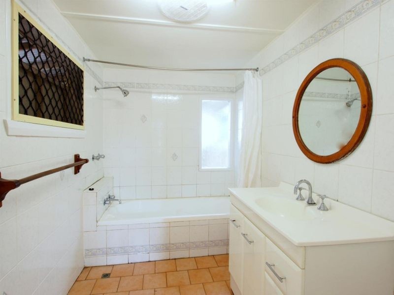 13 Nelson Street, Bungalow QLD 4870