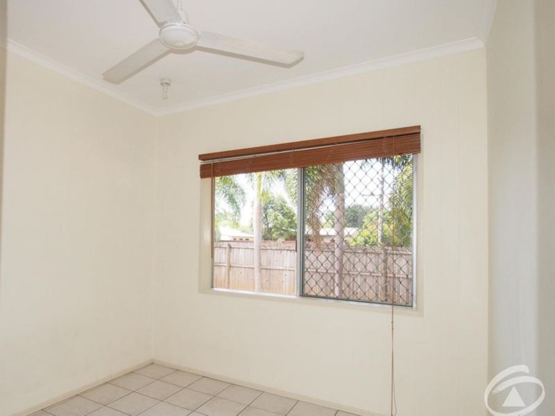 1/9 Windarra Street, Woree QLD 4868