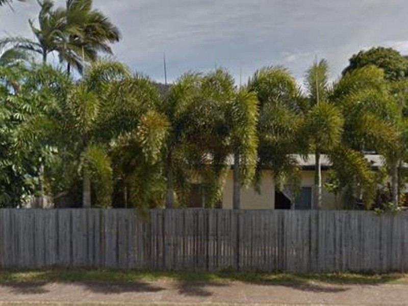 1/9 Windarra Street, Woree QLD 4868