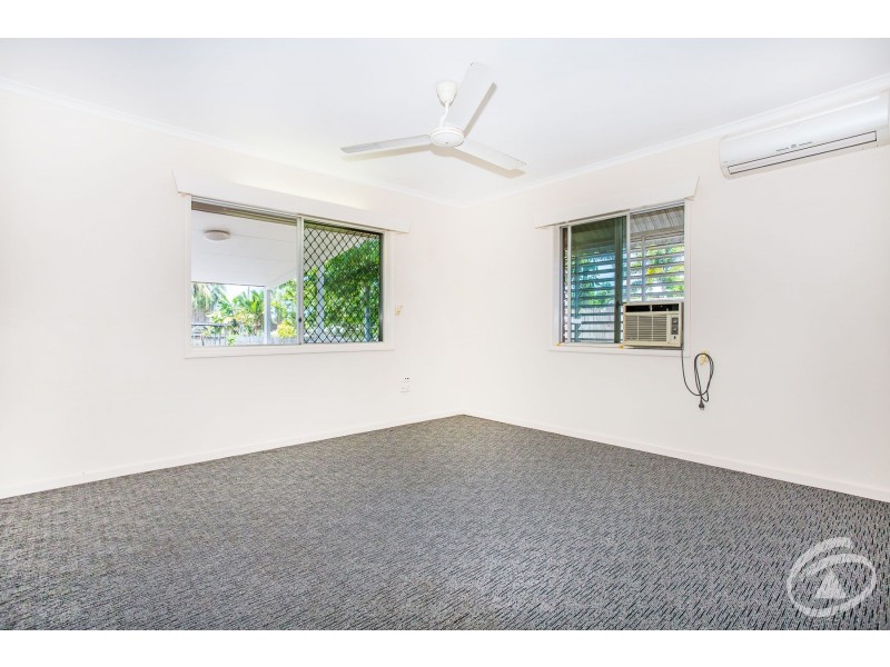 123 Jensen Street, Whitfield QLD 4870