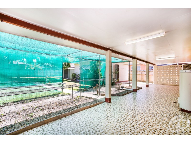 123 Jensen Street, Whitfield QLD 4870