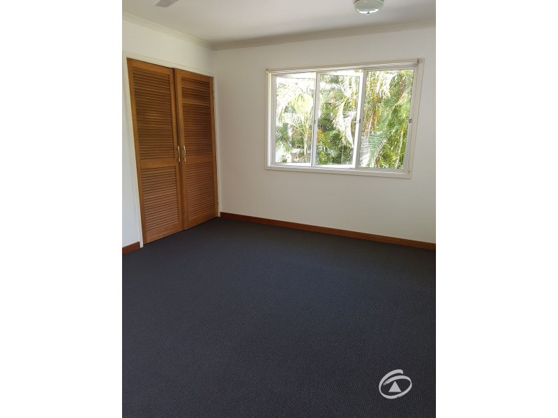 13 Ray Street, Yorkeys Knob QLD 4878
