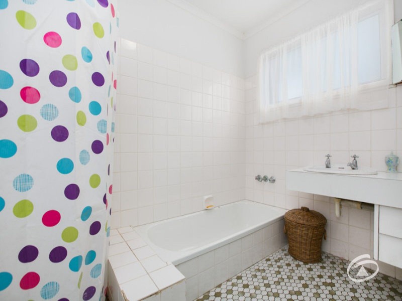 13 Ray Street, Yorkeys Knob QLD 4878