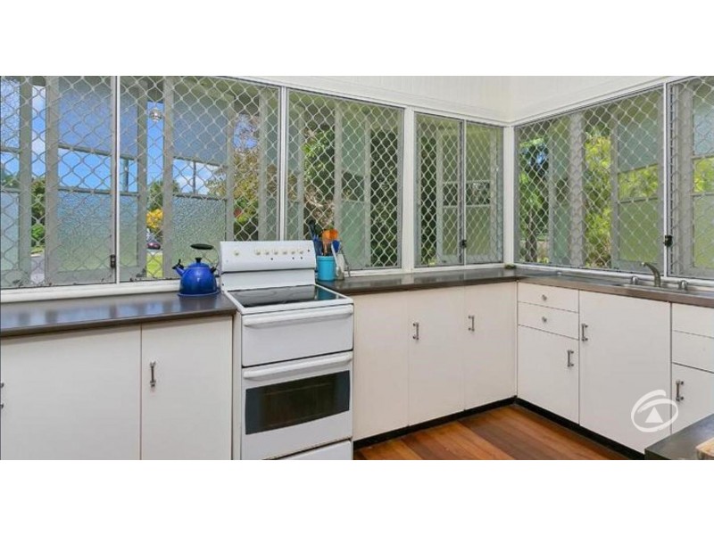 1/42 Lily Street, Cairns North QLD 4870