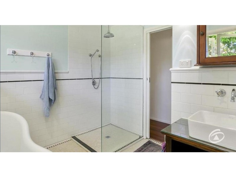 1/42 Lily Street, Cairns North QLD 4870