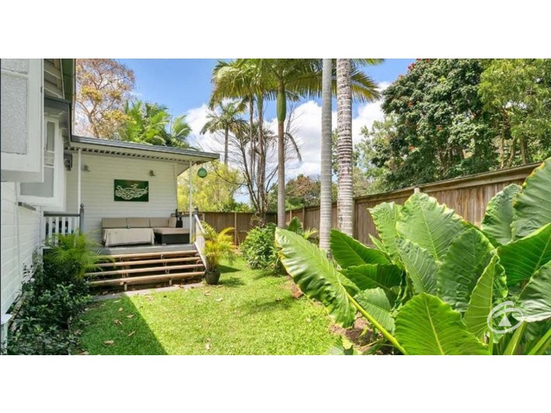 1/42 Lily Street, Cairns North QLD 4870