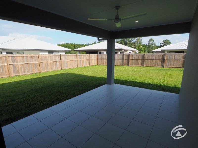 15 Tarantino Crescent, White Rock QLD 4868