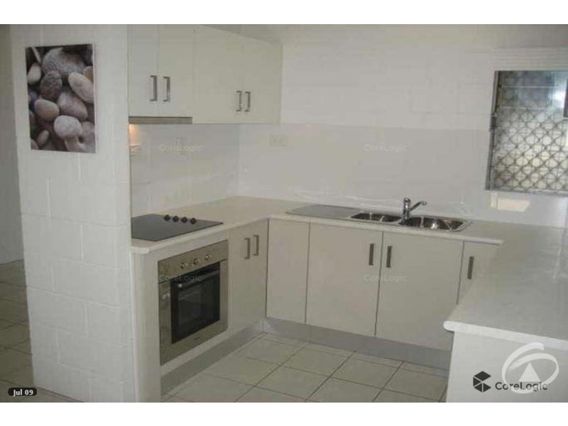 4/200 Grafton Street, Cairns City QLD 4870
