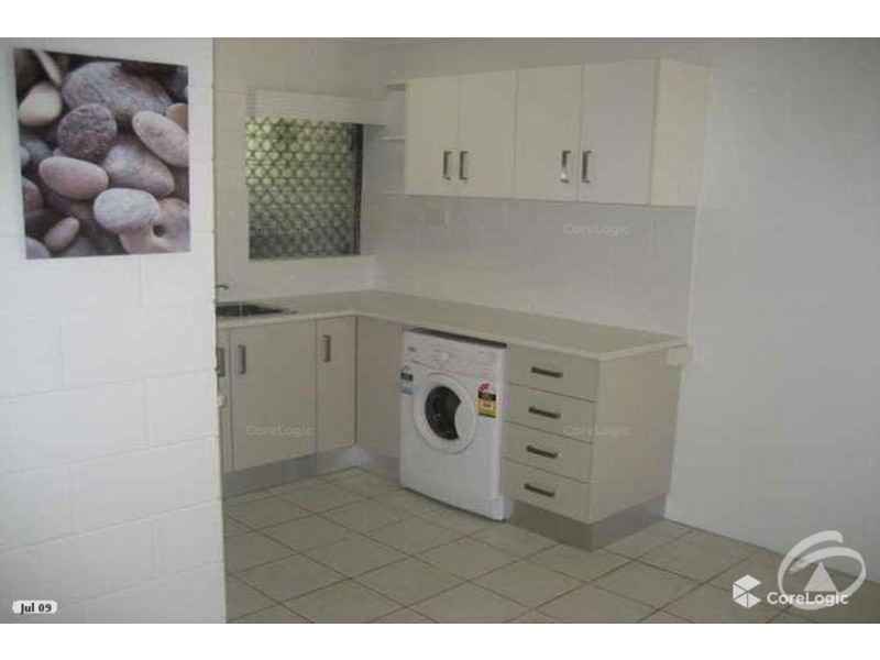 4/200 Grafton Street, Cairns City QLD 4870
