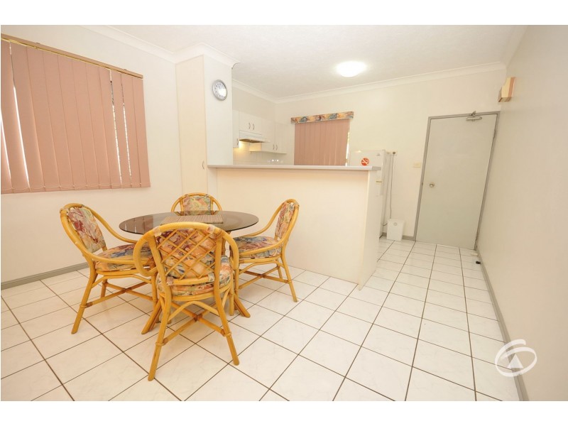 15/17A Upward Street, Cairns City QLD 4870