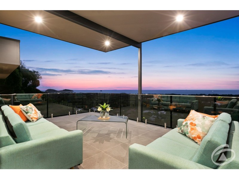 28/9 Savaii Close, Palm Cove QLD 4879