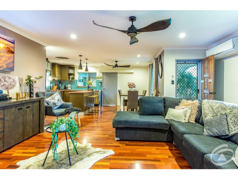 8 Urambi Close, Woree QLD 4868