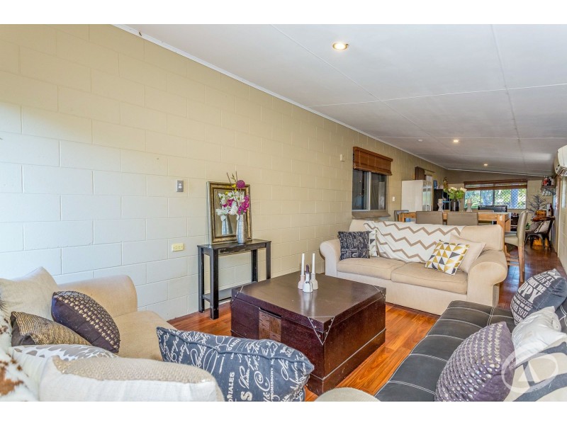 8 Urambi Close, Woree QLD 4868