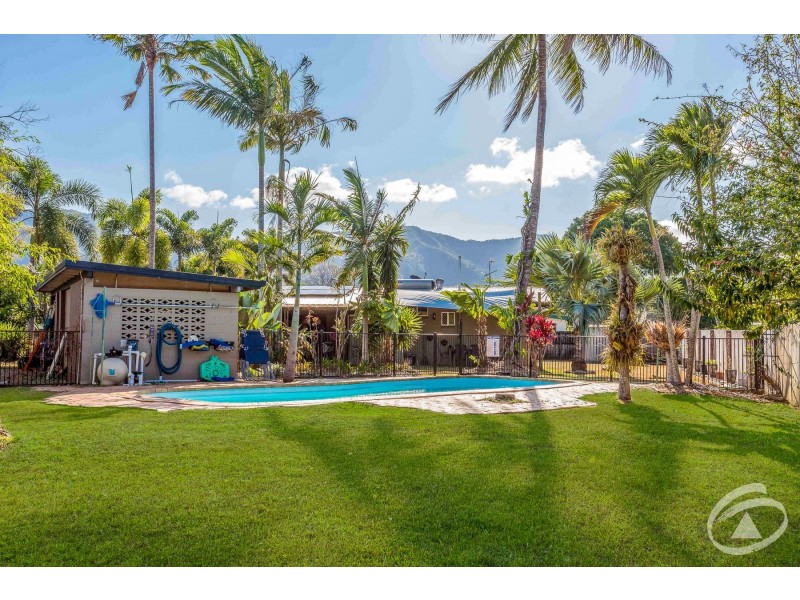 8 Urambi Close, Woree QLD 4868