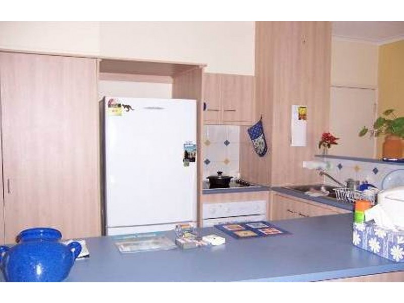 6/205 McLeod Street, Cairns North QLD 4870