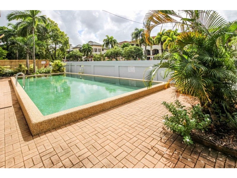 3/31 Digger Street, Cairns North QLD 4870