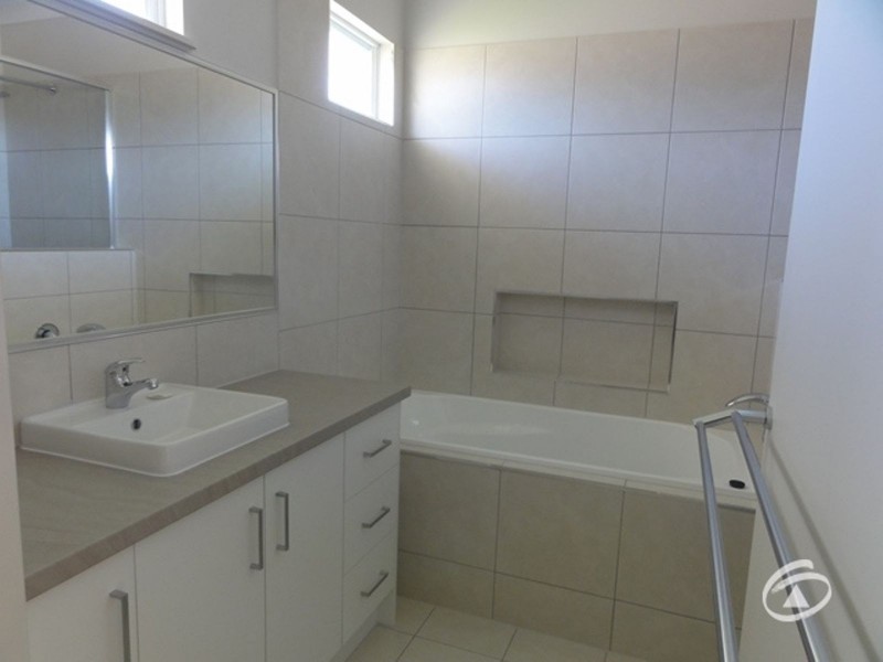7 Bluecove Circuit, Trinity Park QLD 4879