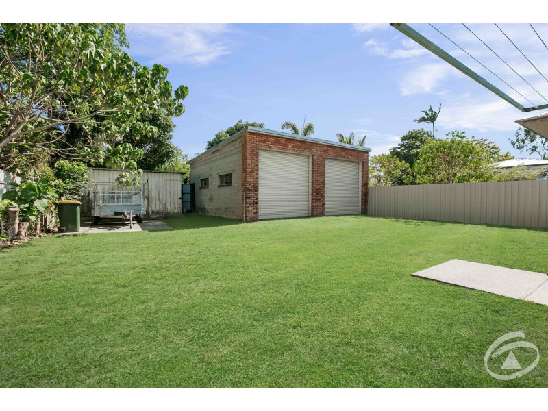 94 Reservoir Road, Manoora QLD 4870