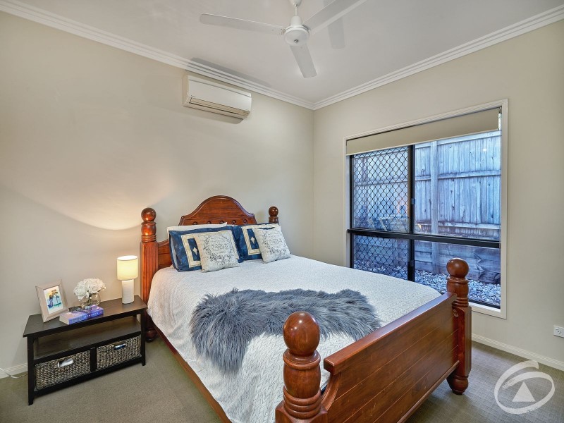 8 Port Close, Trinity Beach QLD 4879