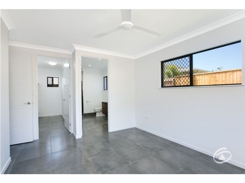 11 Elderberry Avenue, Bentley Park QLD 4869
