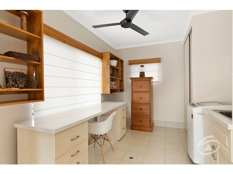4 Callitris Street, Redlynch QLD 4870