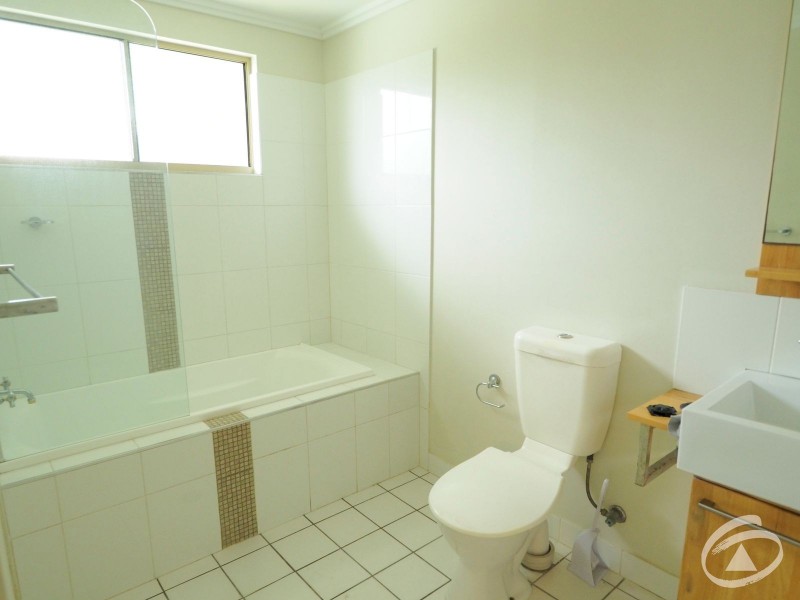 2209/22-26 Clifton Road, Clifton Beach QLD 4879