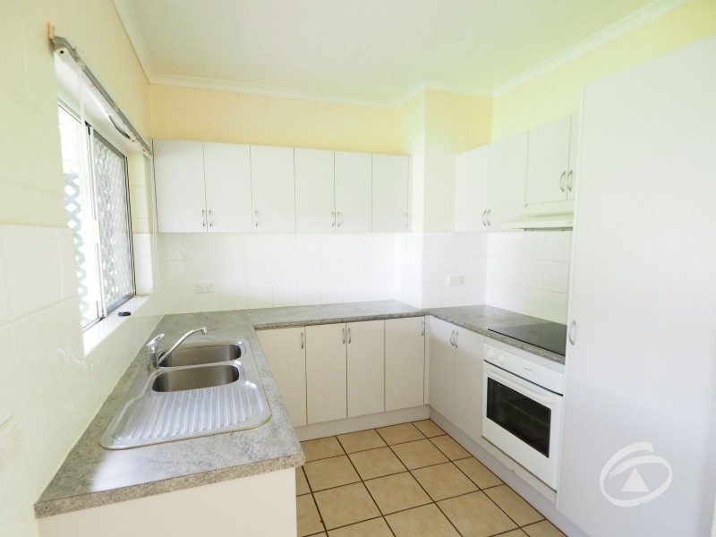 6 Theresa Close, Bayview Heights QLD 4868