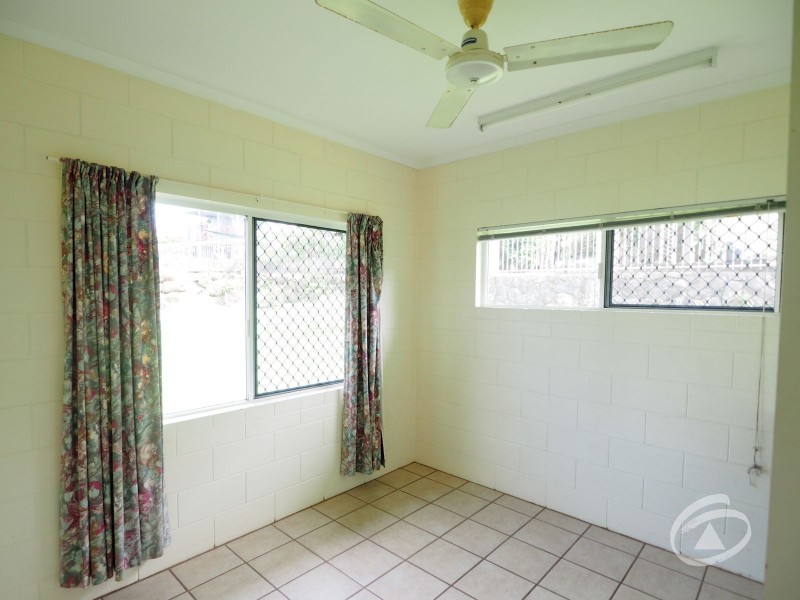 6 Theresa Close, Bayview Heights QLD 4868