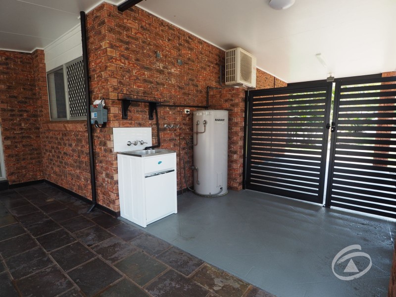2 Gouldian Street, Bayview Heights QLD 4868