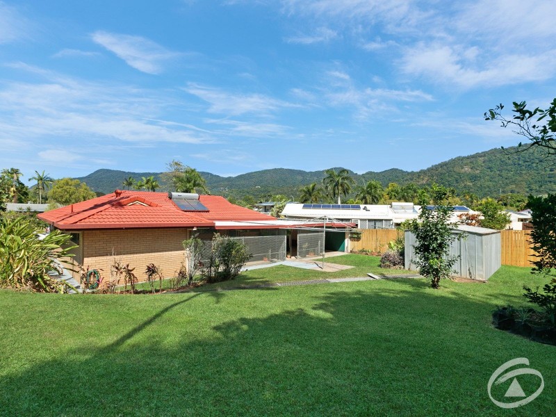 6 Grevillea Street, Mooroobool QLD 4870
