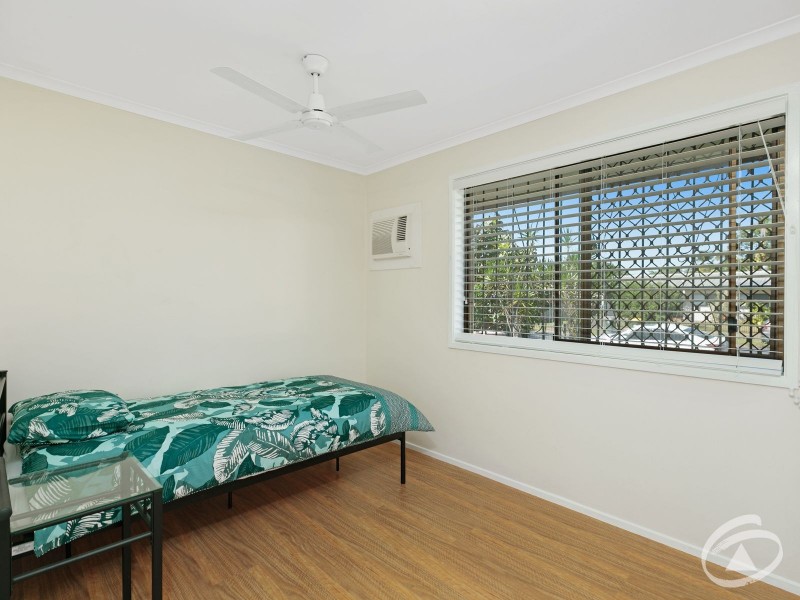 6 Grevillea Street, Mooroobool QLD 4870