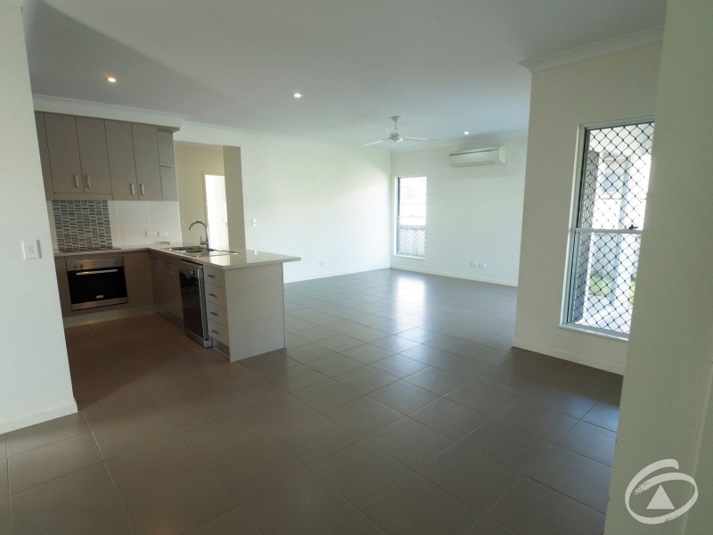 22 Seaways Street, Trinity Beach QLD 4879