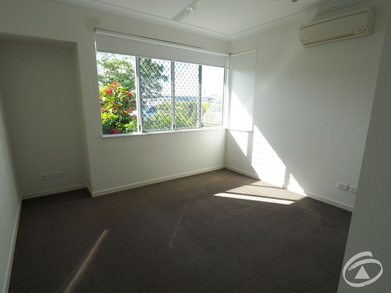 22 Seaways Street, Trinity Beach QLD 4879