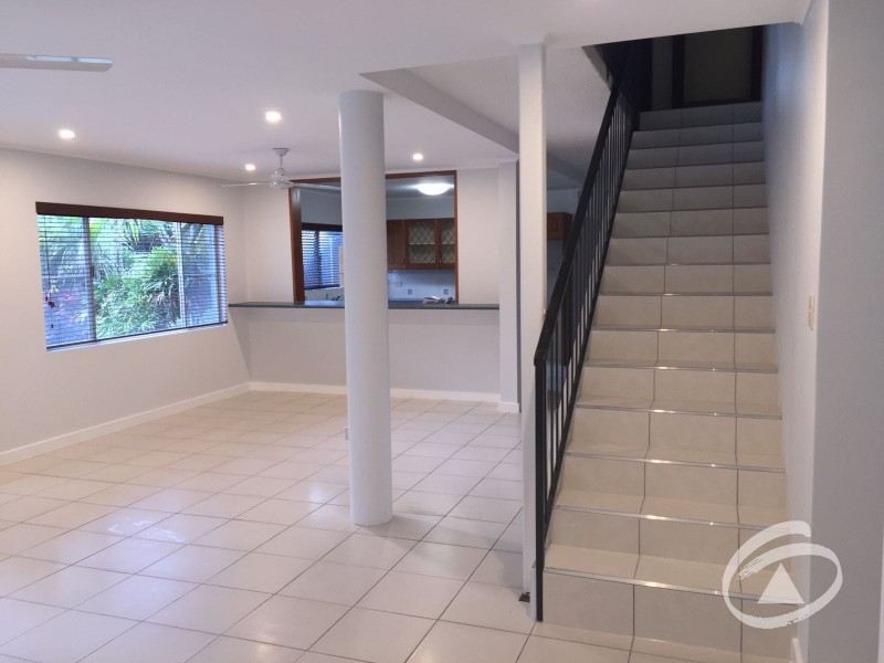 26 Park Street, Bayview Heights QLD 4868