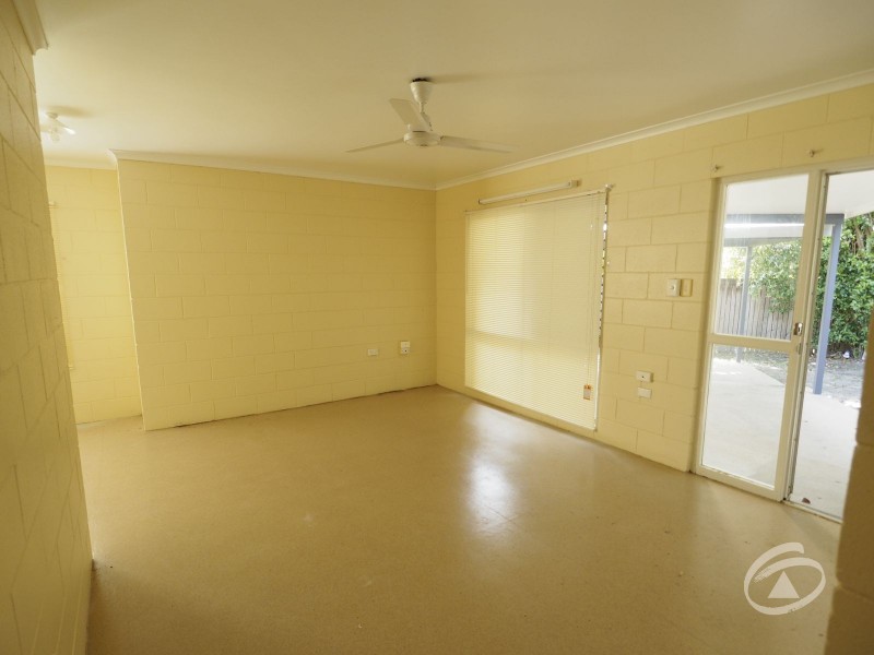 8 Avocado Close, Manoora QLD 4870