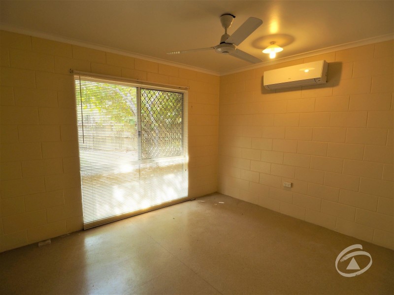 8 Avocado Close, Manoora QLD 4870