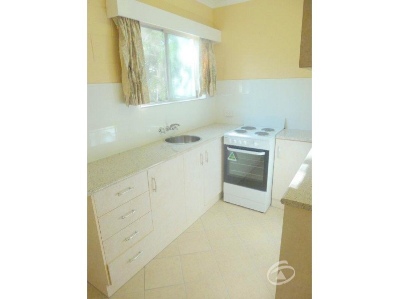 2/9-11 Bouganvillea Street, Holloways Beach QLD 4878