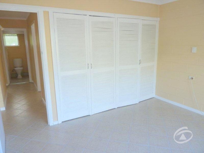 2/9-11 Bouganvillea Street, Holloways Beach QLD 4878