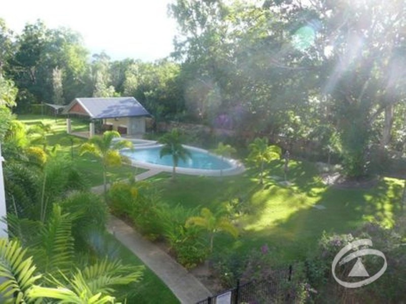 43/9-15 McLean Street, Cairns North QLD 4870