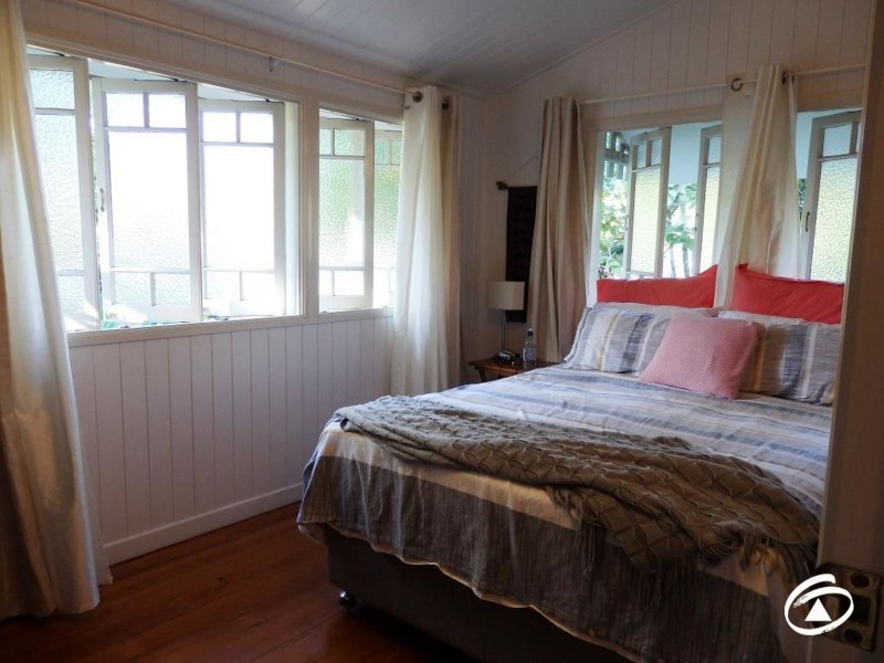 96 Christensen Street, Machans Beach QLD 4878