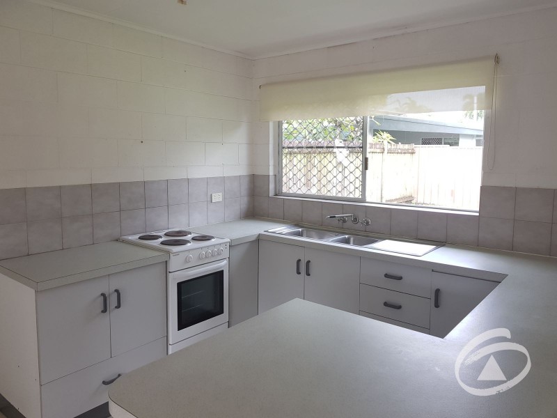 1/25 Jensen Street, Manoora QLD 4870