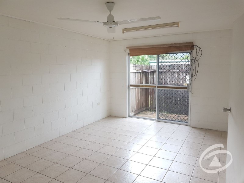 1/25 Jensen Street, Manoora QLD 4870