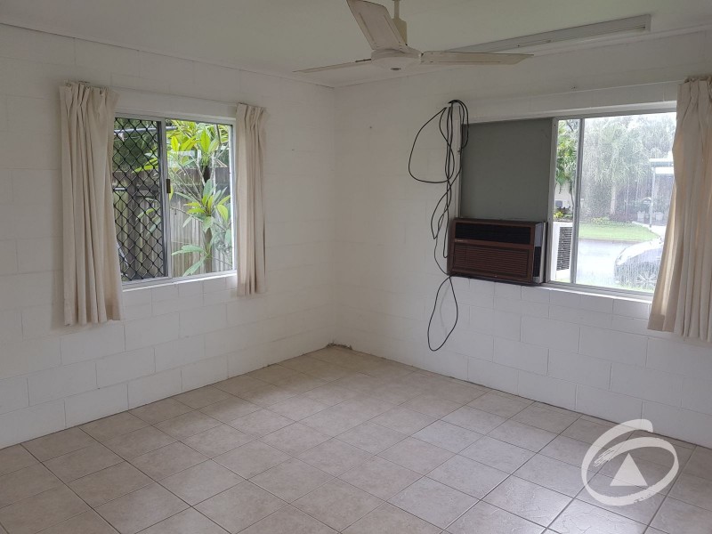 1/25 Jensen Street, Manoora QLD 4870
