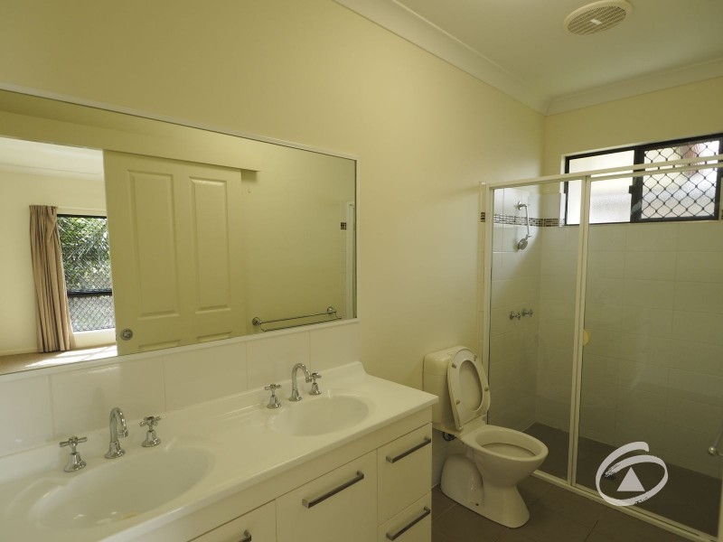 15 Quinn Drive, Edmonton QLD 4869