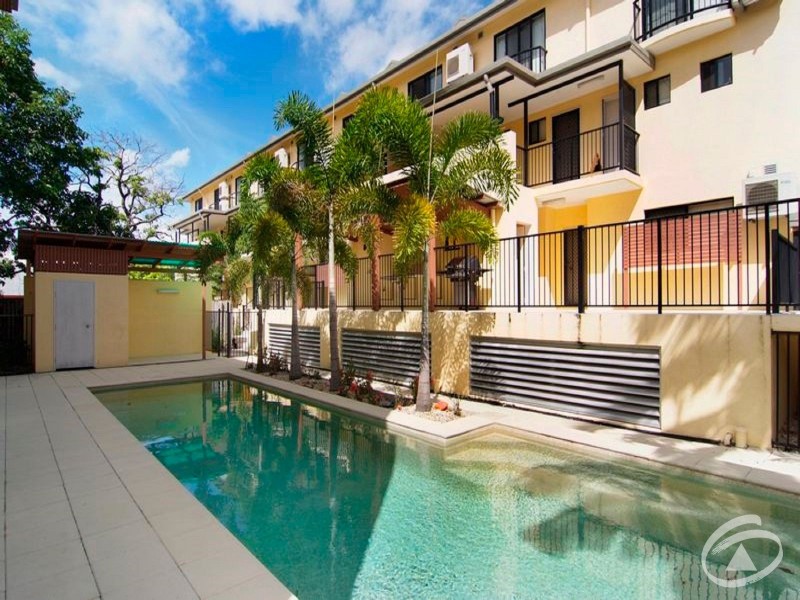 10/6 James Street, Cairns North QLD 4870