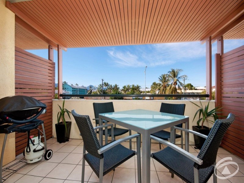 10/6 James Street, Cairns North QLD 4870