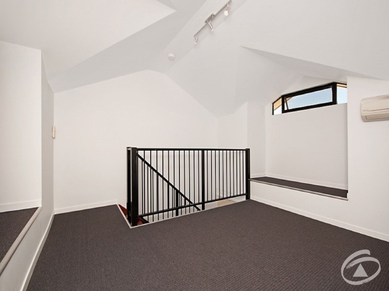 10/6 James Street, Cairns North QLD 4870