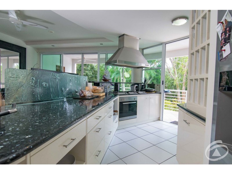 10/2-4 Deauville Close, Yorkeys Knob QLD 4878
