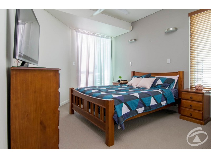 10/2-4 Deauville Close, Yorkeys Knob QLD 4878