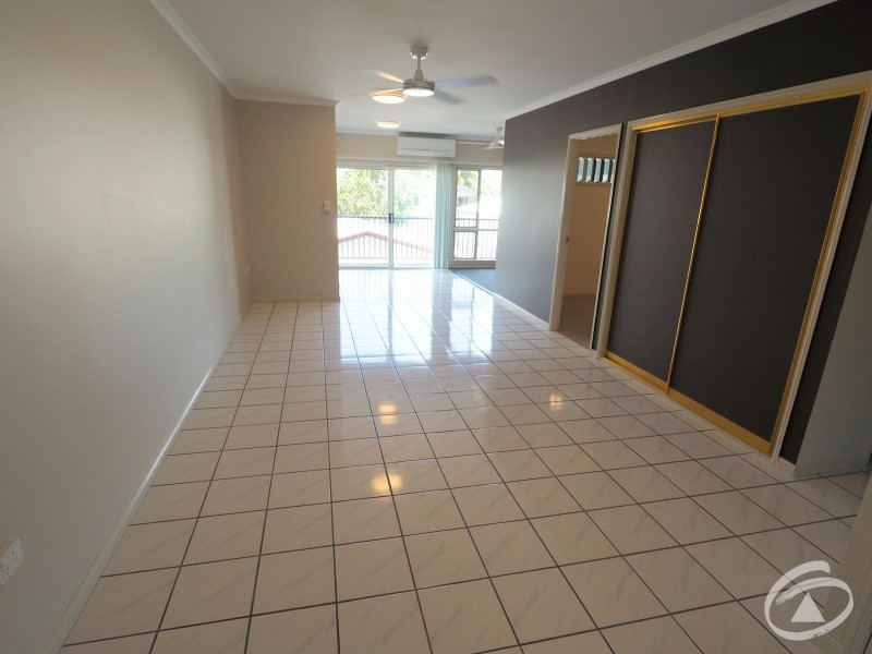 4/8-10 Ascot Avenue, Westcourt QLD 4870